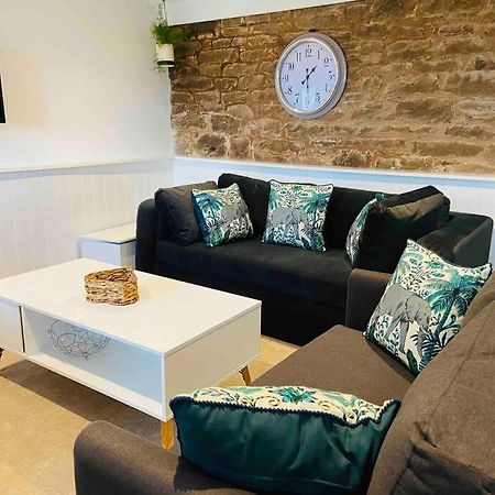 The Mill Stylish Rural Apartment With Beautiful Views Welsh Newton Common Экстерьер фото